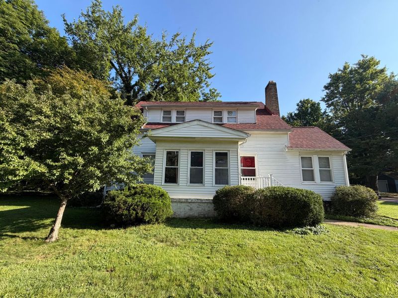 50 W Lincoln Street , Westerville, OH 43081 Photo 2