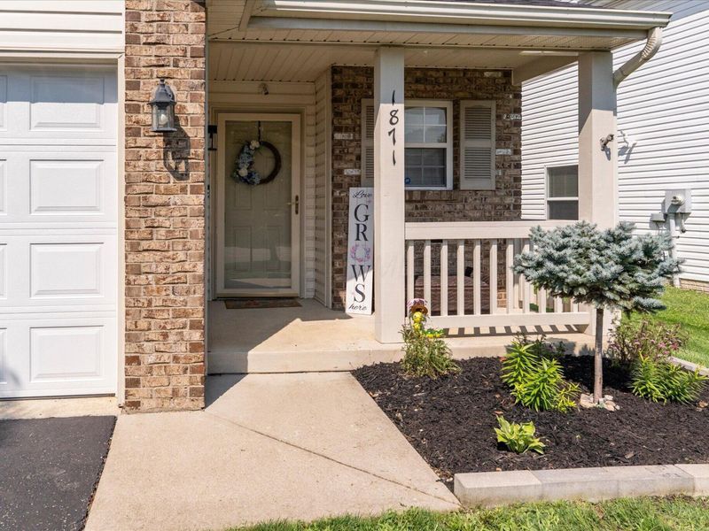 1871 Prominence Drive , Grove City, OH 43123 Photo 2