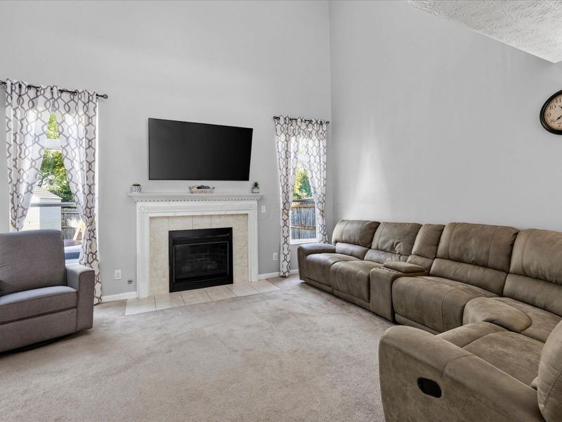 1871 Prominence Drive , Grove City, OH 43123 Photo 5