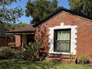 1427 Arizona Avenue, Dallas, TX 75216
