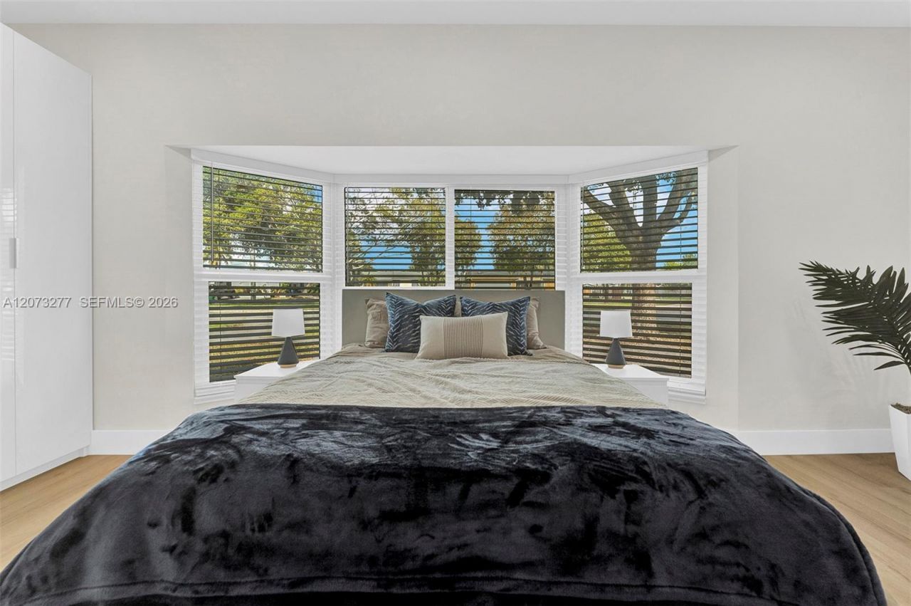 10430 Sunset Strip, Unit S, Sunrise, FL 33322 Photo