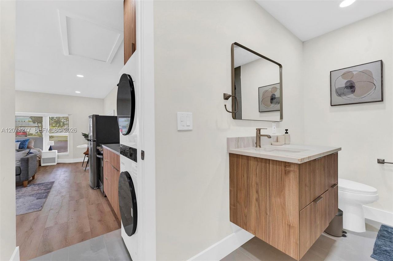 10430 Sunset Strip, Unit S, Sunrise, FL 33322 Photo