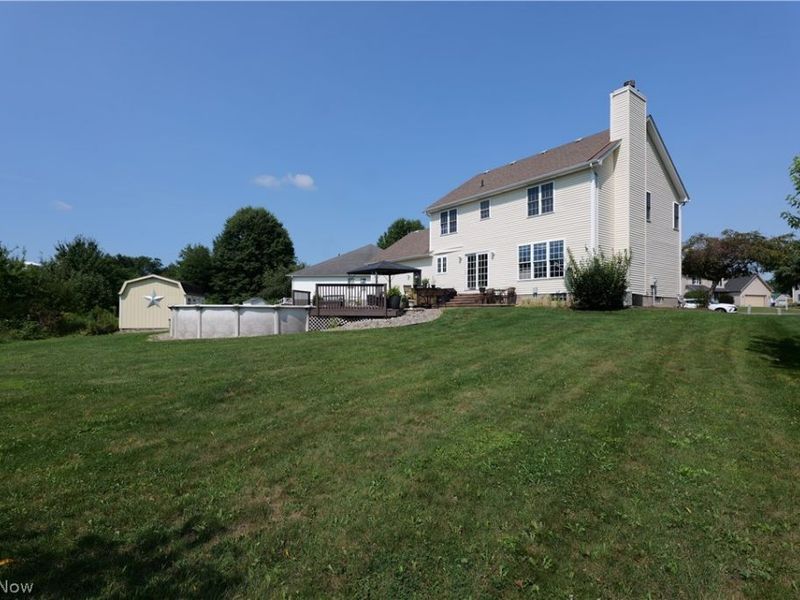 5295 Sycamore Hill Drive , New Middletown, OH 44442 Photo 3
