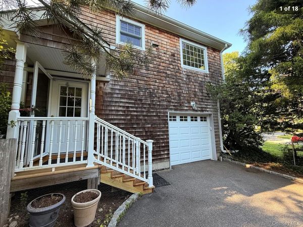 22 William Penn Drive , Stony Brook, NY 11790
