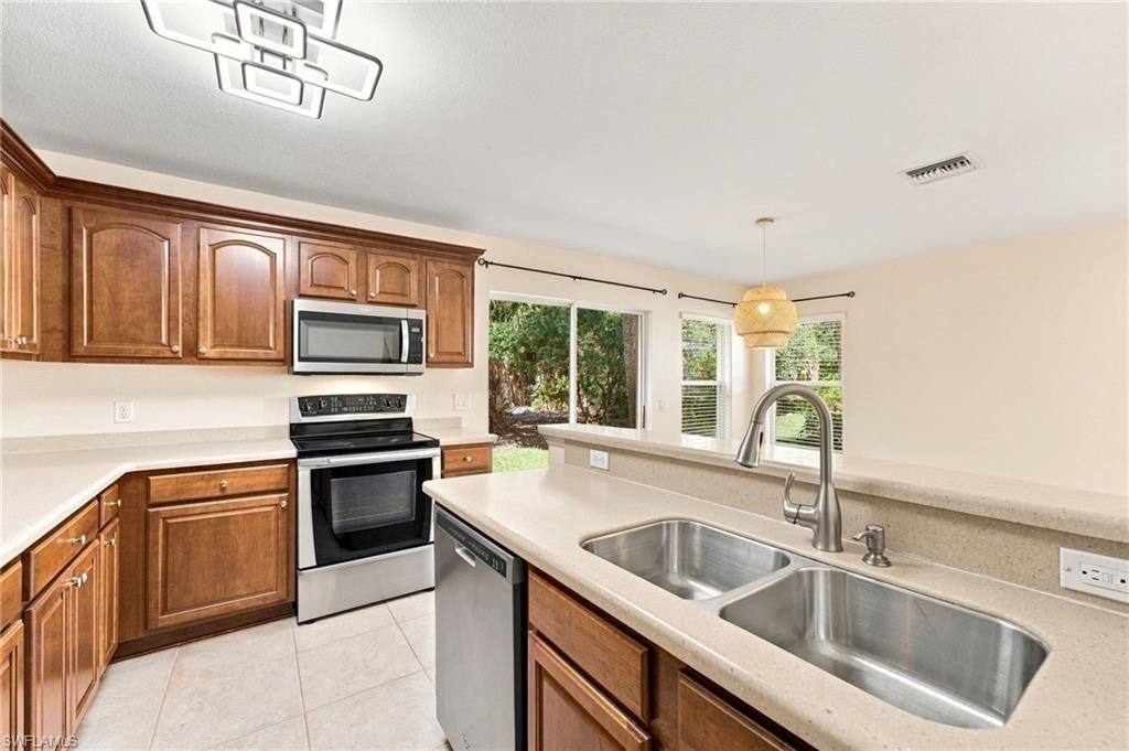 6350 Brant Bay Blvd , Unit 104, North Fort Myers, FL 33917 Photo