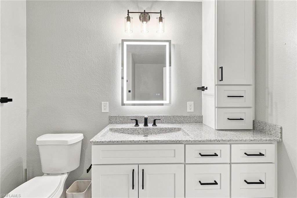 6350 Brant Bay Blvd , Unit 104, North Fort Myers, FL 33917 Photo