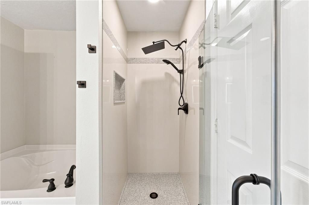 6350 Brant Bay Blvd , Unit 104, North Fort Myers, FL 33917 Photo
