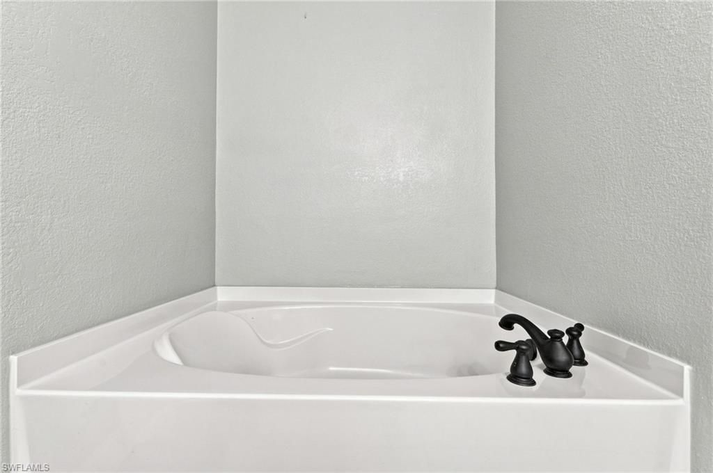 6350 Brant Bay Blvd , Unit 104, North Fort Myers, FL 33917 Photo