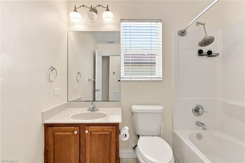 6350 Brant Bay Blvd , Unit 104, North Fort Myers, FL 33917 Photo