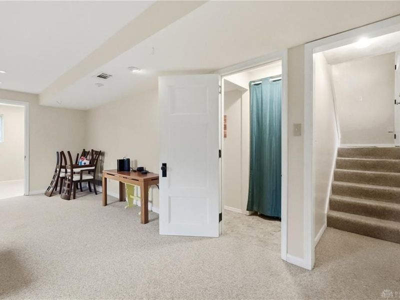8919 Deep Forest Lane, Centerville, OH 45458 Photo 41