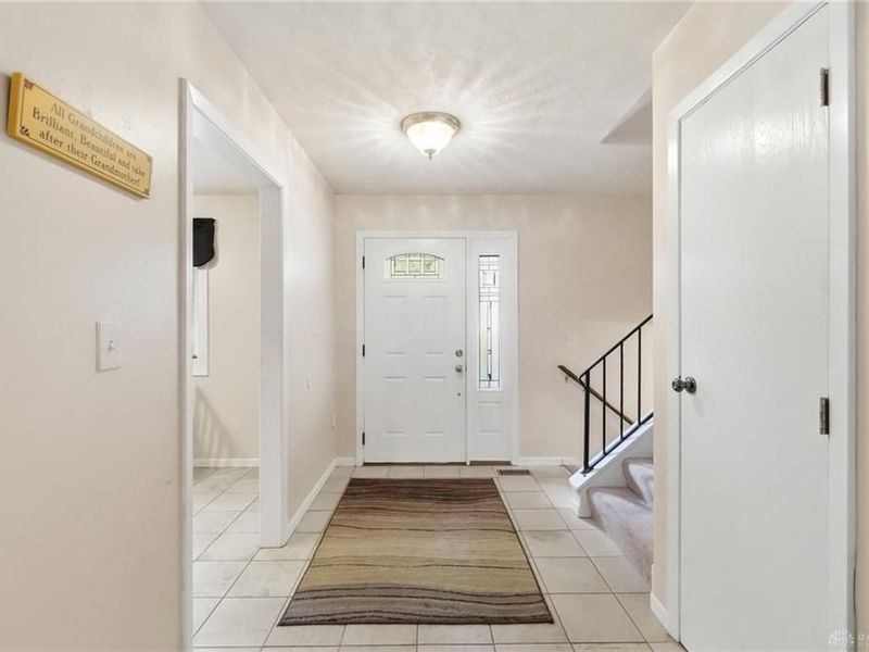 8919 Deep Forest Lane, Centerville, OH 45458 Photo 5