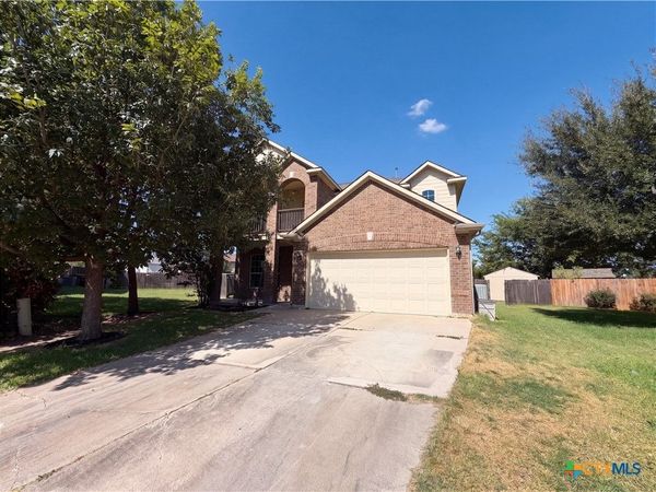 234 Wells Bend, Hutto, TX 78634