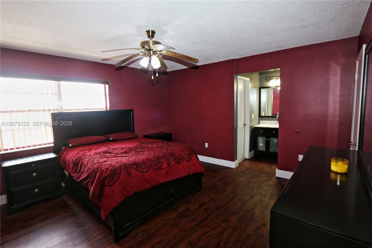 1221 SW 122nd Ave , Unit 403, Miami, FL 33184 Photo