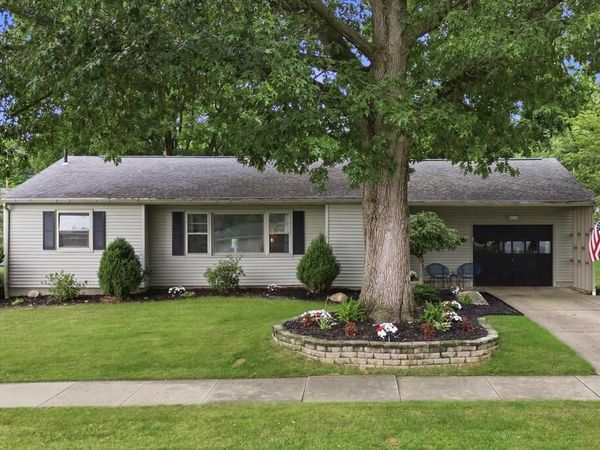 918 S Heltman, Ashland, OH 44805