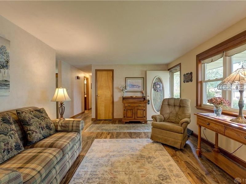 327 S Chippewa Drive, Greenville, OH 45331 Photo 11