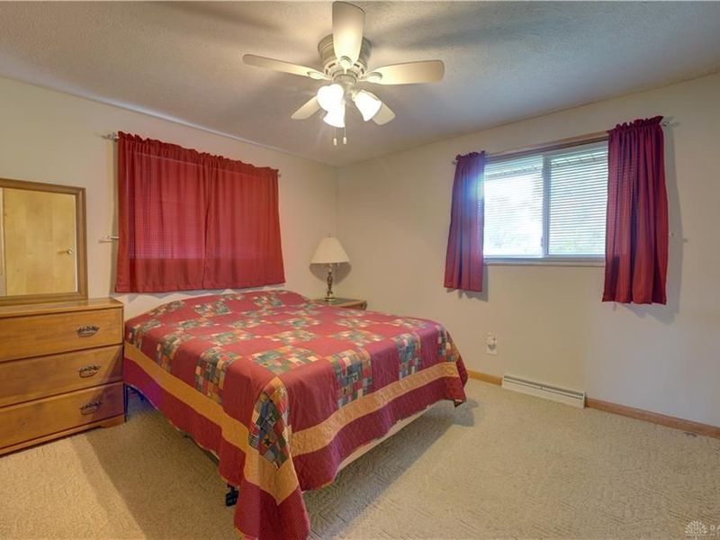 327 S Chippewa Drive, Greenville, OH 45331 Photo 17