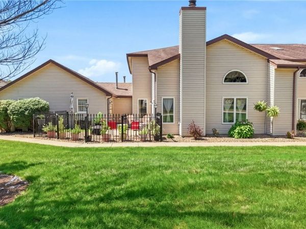 7445 E Huntington Drive , Boardman, OH 44512
