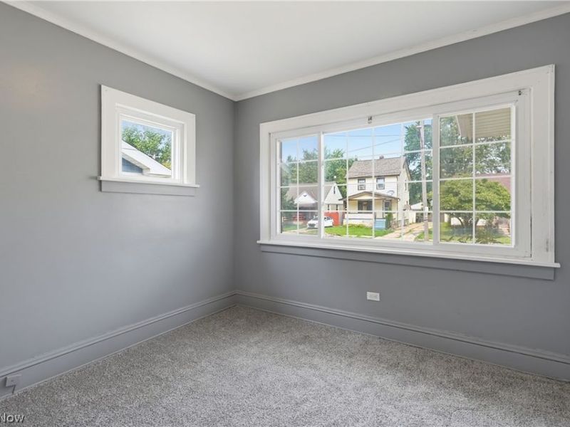 3842 Highland Road, Cleveland, OH 44111 Photo 17