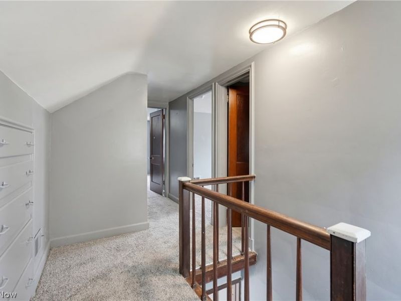 3842 Highland Road, Cleveland, OH 44111 Photo 21