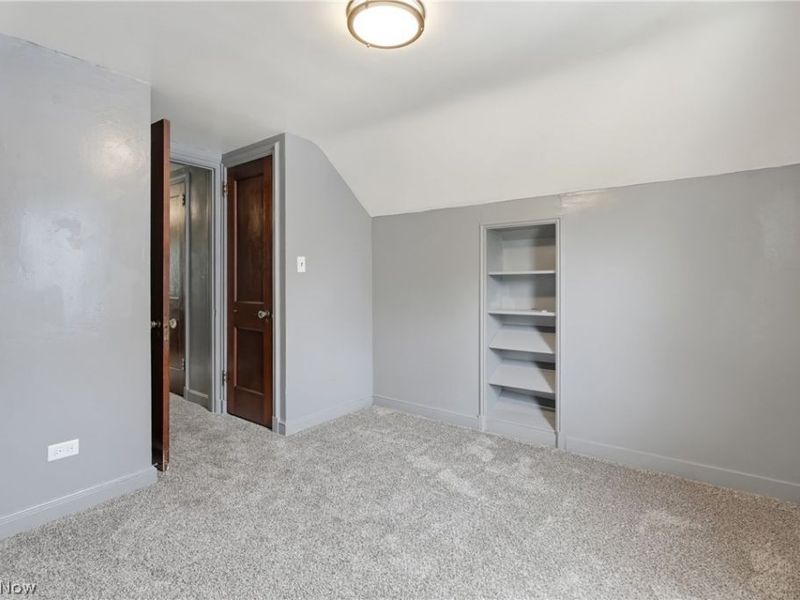 3842 Highland Road, Cleveland, OH 44111 Photo 27