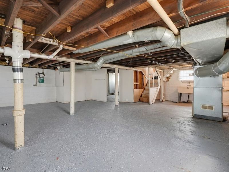 3842 Highland Road, Cleveland, OH 44111 Photo 29