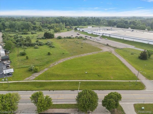 00 Imlay City Road, Lapeer, Mi 48446