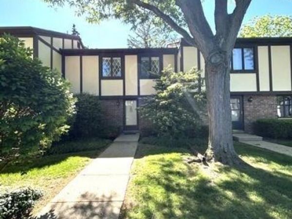 6209 Cobblers Drive, East Lansing, MI 48823