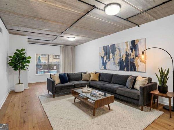 800 Peachtree Street NE, Unit 2104, Atlanta, GA 30308