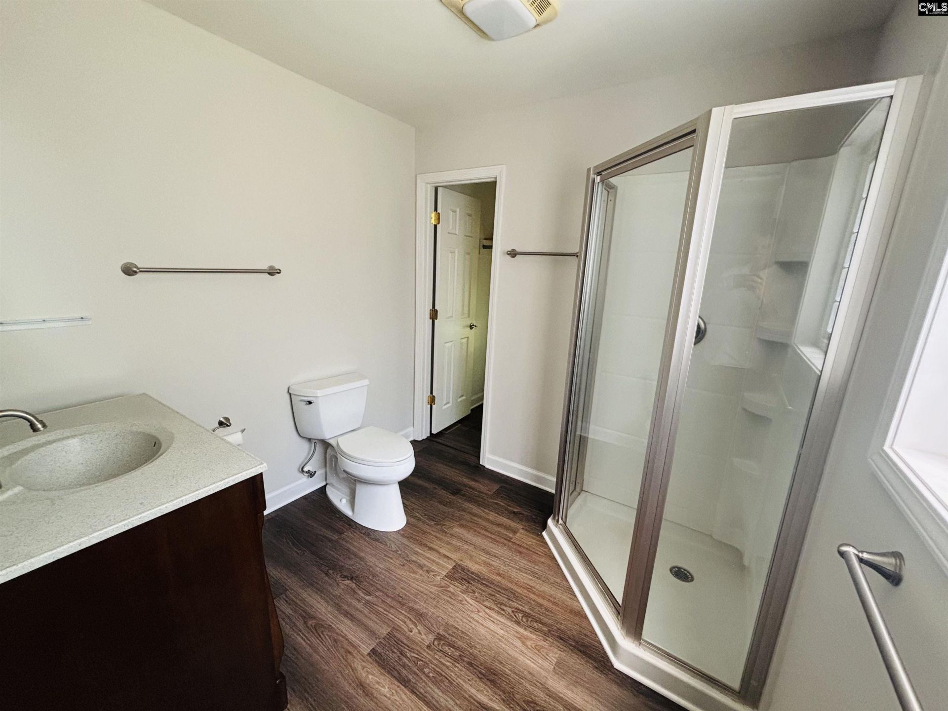 112 Grantham Court  Photo 12
