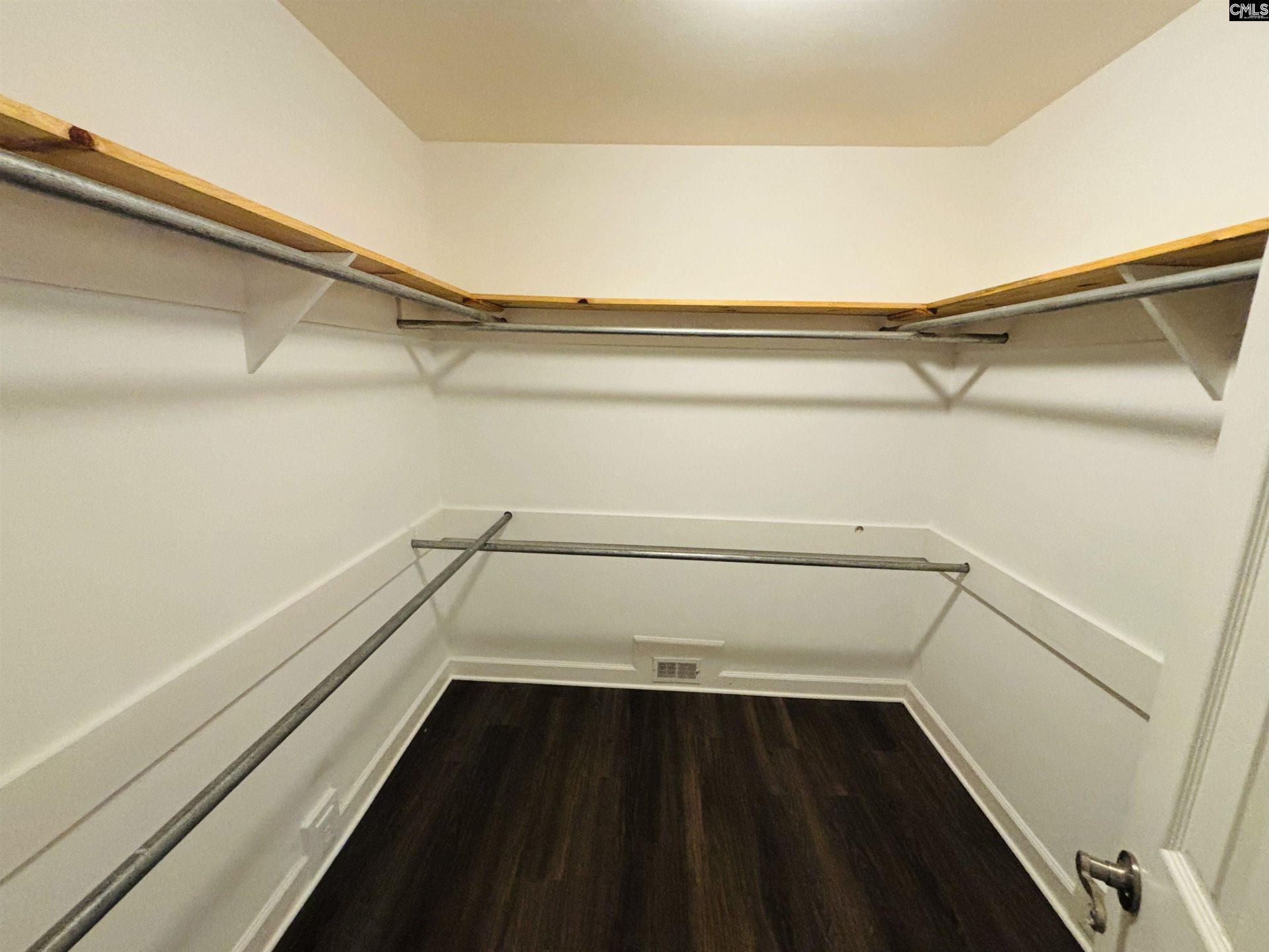 112 Grantham Court  Photo 14