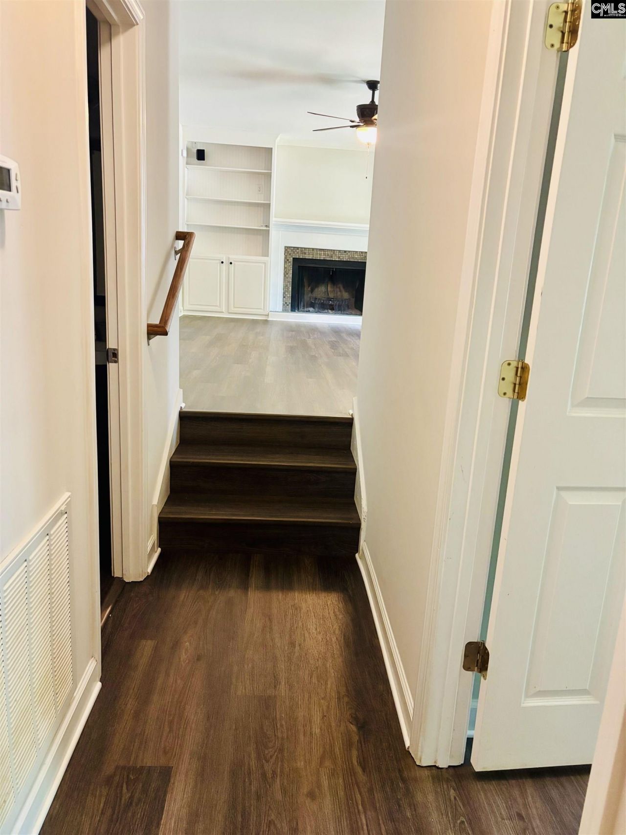 112 Grantham Court  Photo 18