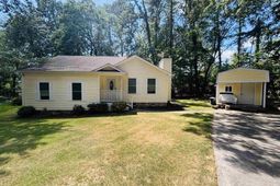 112 Grantham Court  photo 4