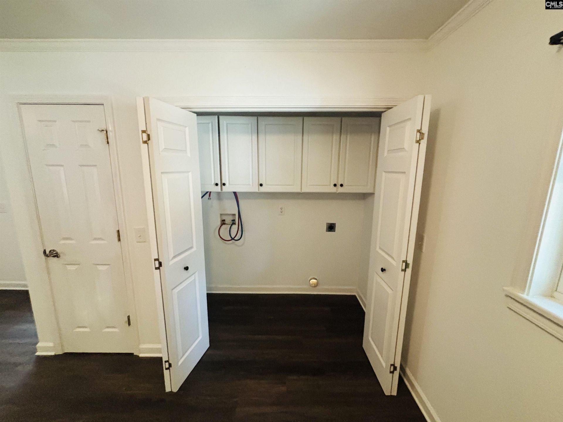 112 Grantham Court  Photo 8