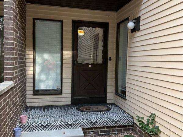 569 Bartow Lane, Richmond Heights, OH 44143