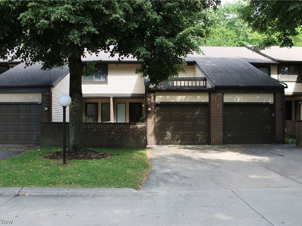 569 Bartow Lane, Richmond Heights, OH 44143