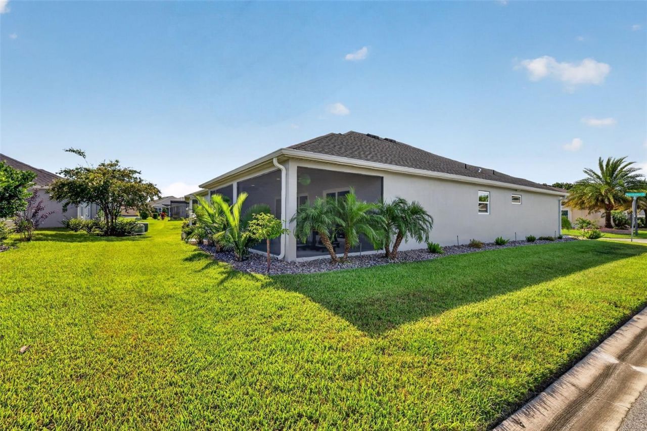 1986 Oppenheimer Court , The Villages, FL 34762 Photo