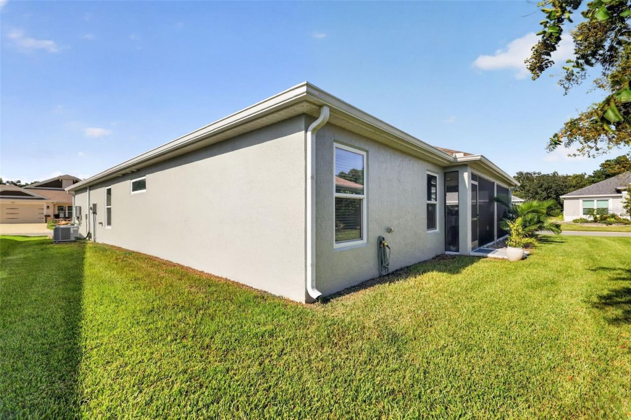 1986 Oppenheimer Court , The Villages, FL 34762 Photo
