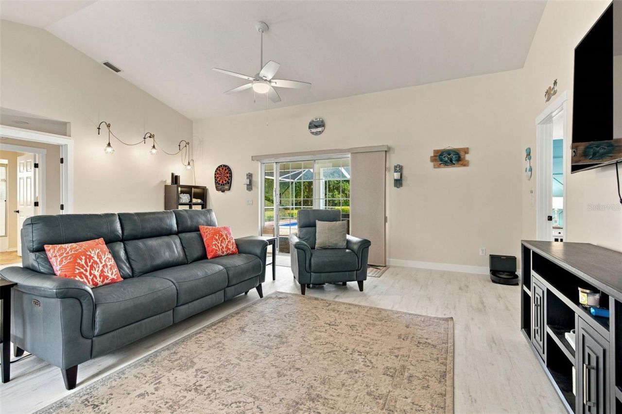 5720 N Mock Orange Drive, Beverly Hills, FL 34465 Photo