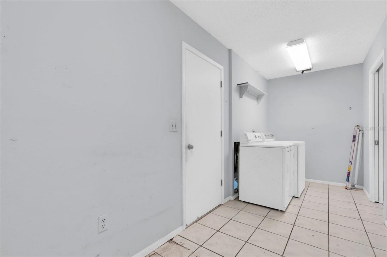 6804 W 8th Ave , Bradenton, FL 34209 Photo