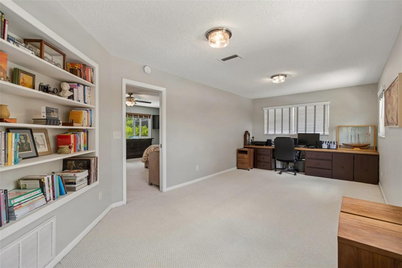 12120 Carver Avenue, New Port Richey, FL 34654 Photo