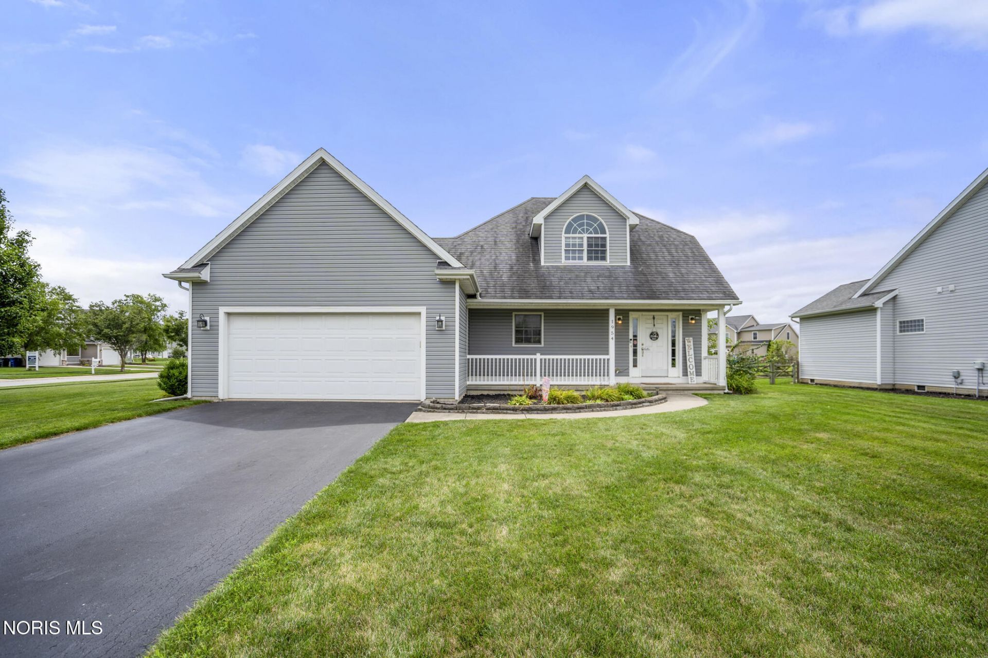 1954 Horseshoe Bend Drive, Perrysburg, OH 43551 Main Photo