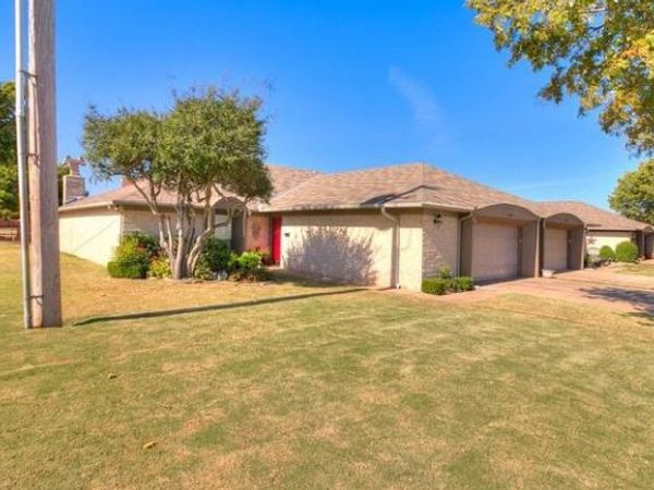 11901 N Mustang Road, Yukon, OK 73099