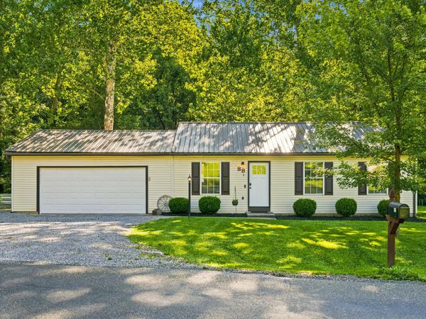 88 Berrimore Drive , Utica, OH 43080
