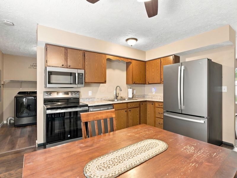 88 Berrimore Drive, Utica, OH 43080 Photo 12