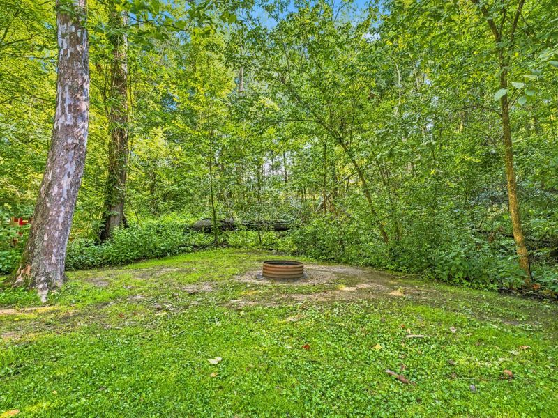 88 Berrimore Drive, Utica, OH 43080 Photo 32