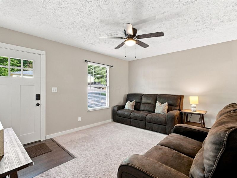 88 Berrimore Drive, Utica, OH 43080 Photo 4