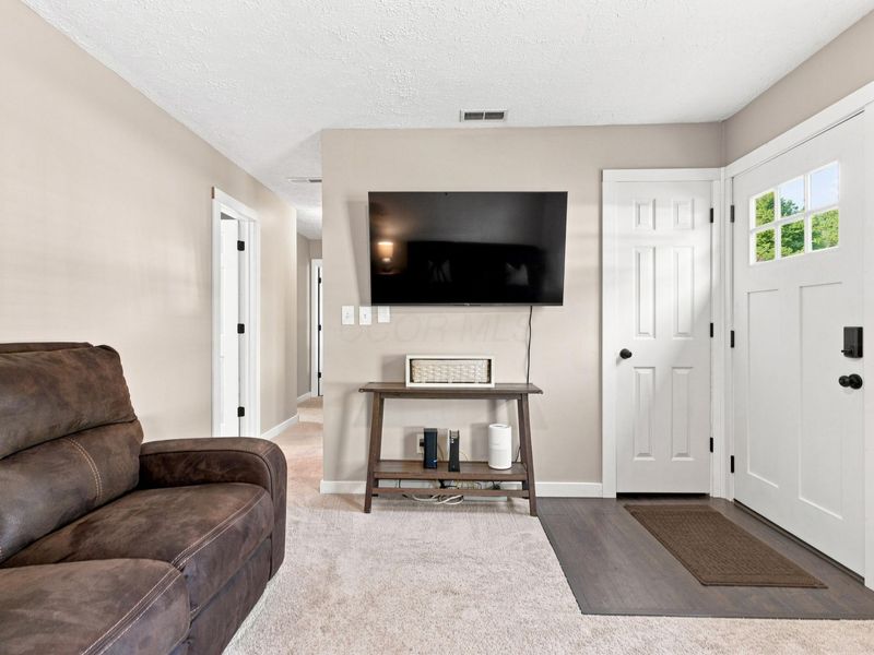 88 Berrimore Drive, Utica, OH 43080 Photo 5