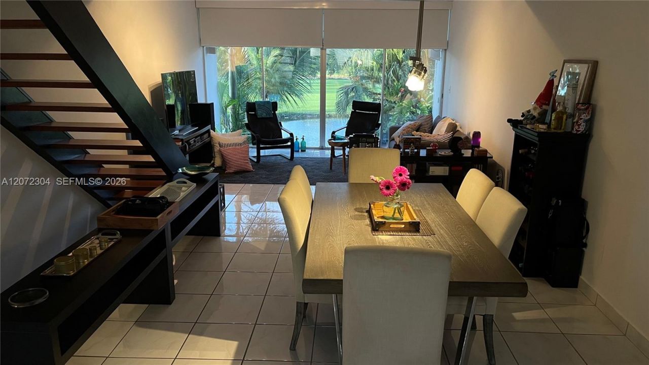 6821 Brookline Dr, Unit 6821, Hialeah, FL 33015 Photo