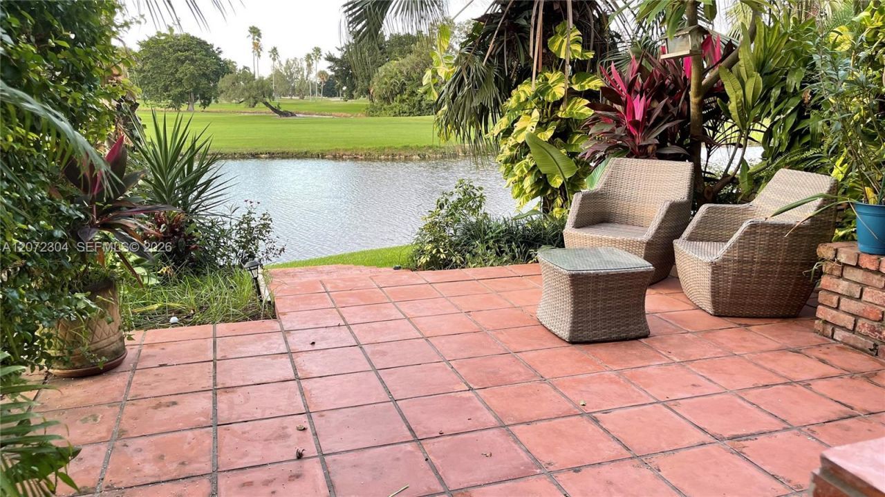 6821 Brookline Dr, Unit 6821, Hialeah, FL 33015 Photo
