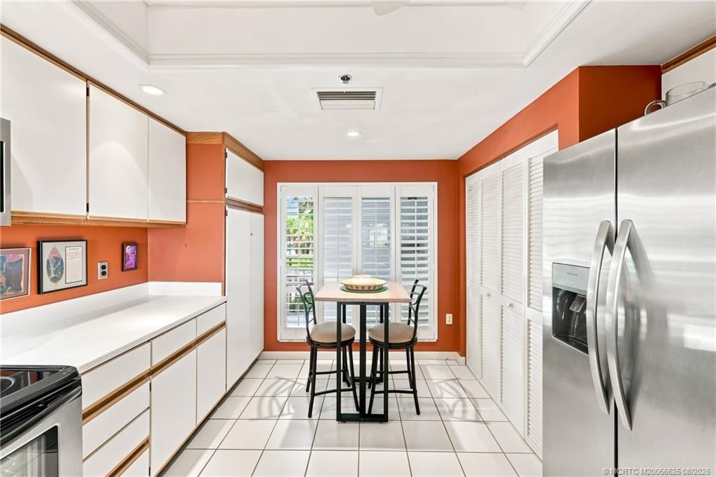 184 NE Edgewater Drive , Unit 1104, Stuart, FL 34996 Photo